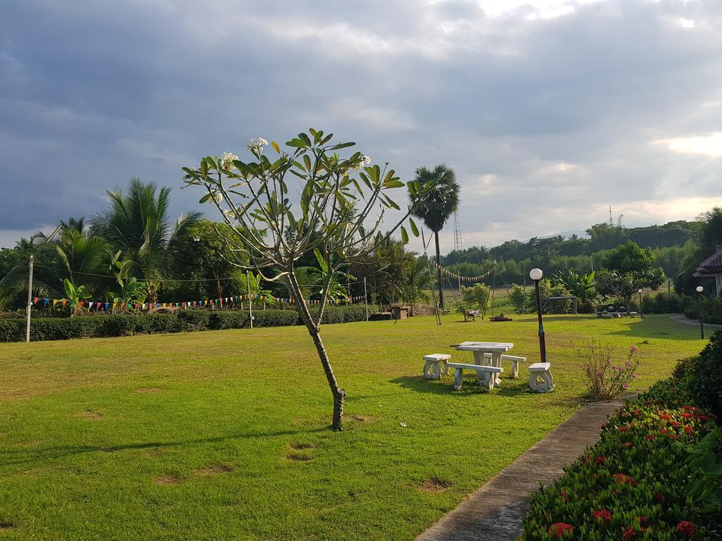 Hotel Mae Klang Banyen Hill Chiang Mai Exterior foto